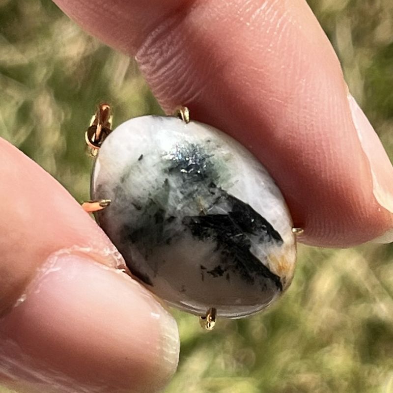 エメラルド・ウィズ・フェナカイト・K18PTペンダントヘッド（超レア！）