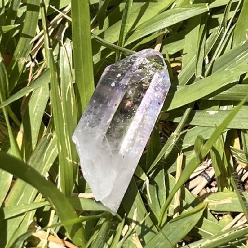 ブランドバーグ・アメシストクオーツ原石ポイント7