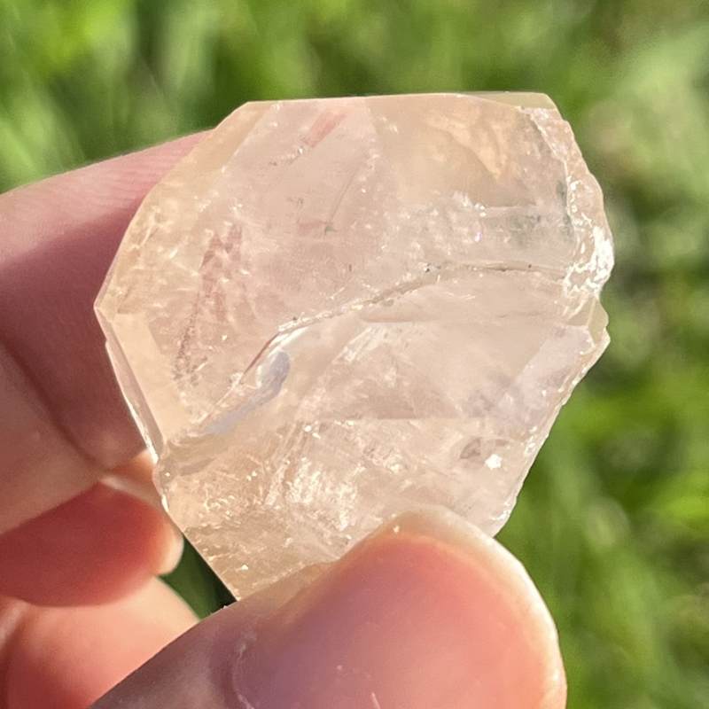 ピーチピンク・トパーズ・クリスタル21