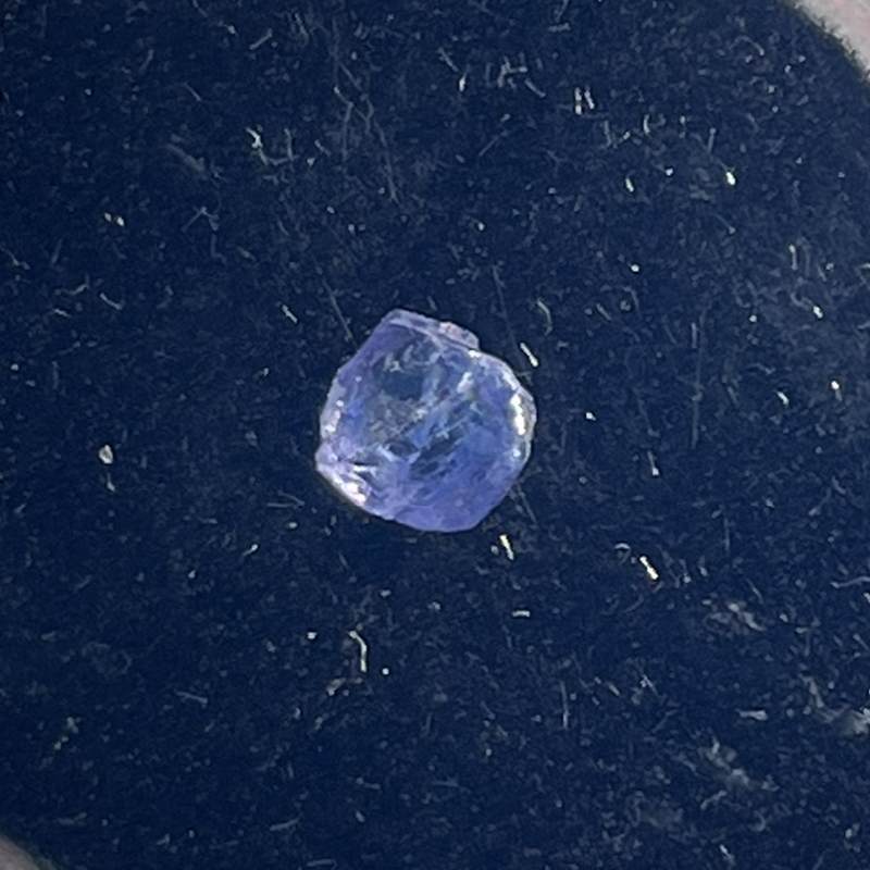 タンザナイト原石（非着色）（メロディ・ガレージセール）1