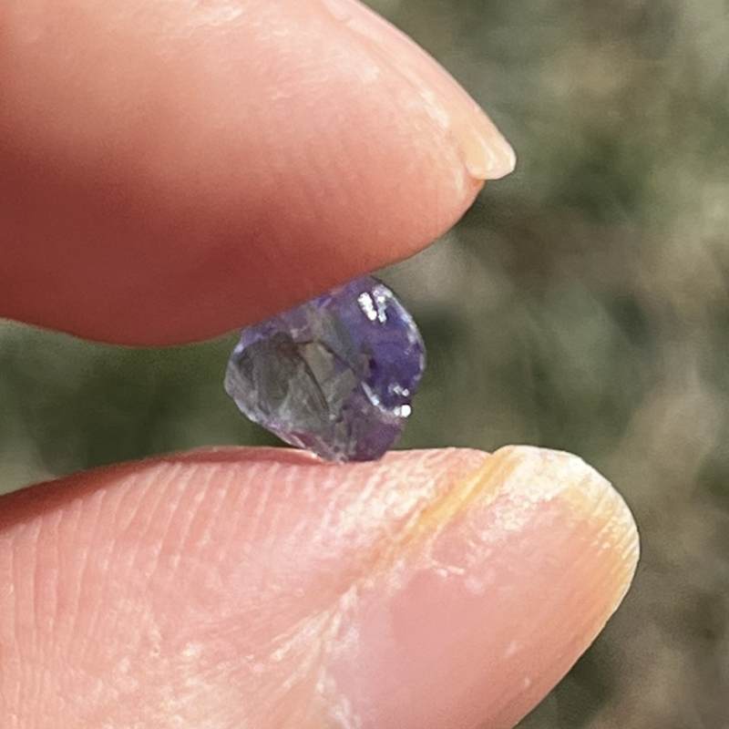 タンザナイト原石（非着色）（メロディ・ガレージセール）1