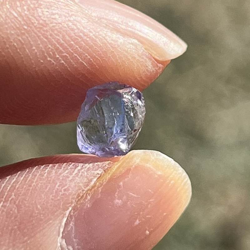 タンザナイト原石（非着色）（メロディ・ガレージセール）1