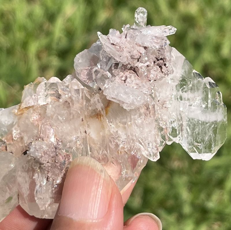 ピンクファーデンクォーツクリスタル（超レア）5（レインボウ）