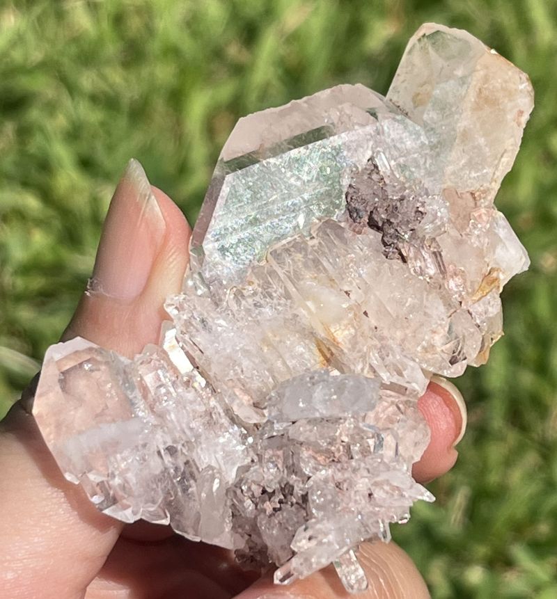 ピンクファーデンクォーツクリスタル（超レア）5（レインボウ）