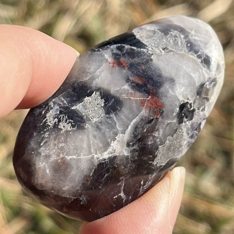 アイオライト・サンストーン・大きめタンブル2