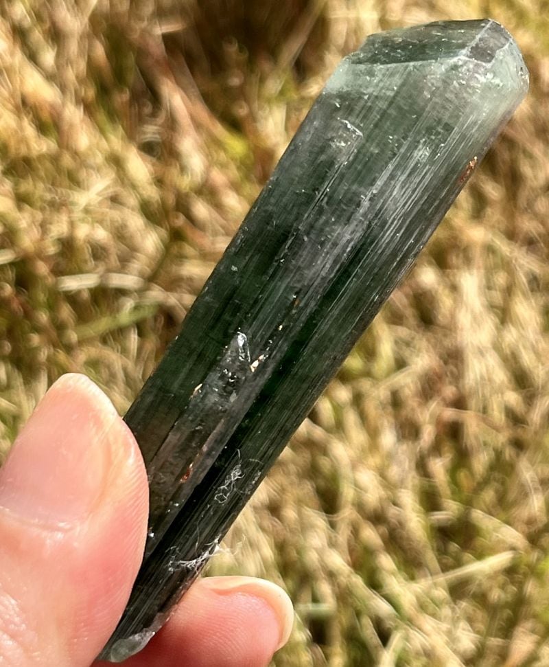 グリーントルマリン大きめ原石（メロディ・ガレージセール）(超レア）