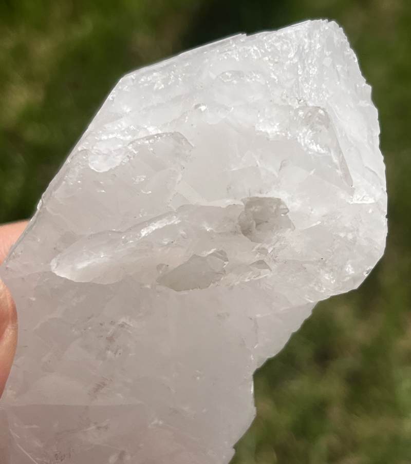 MGM　メロディグリーンマインクオーツ大（原石ポイント）（メロディコレクション/Mined by Melody）