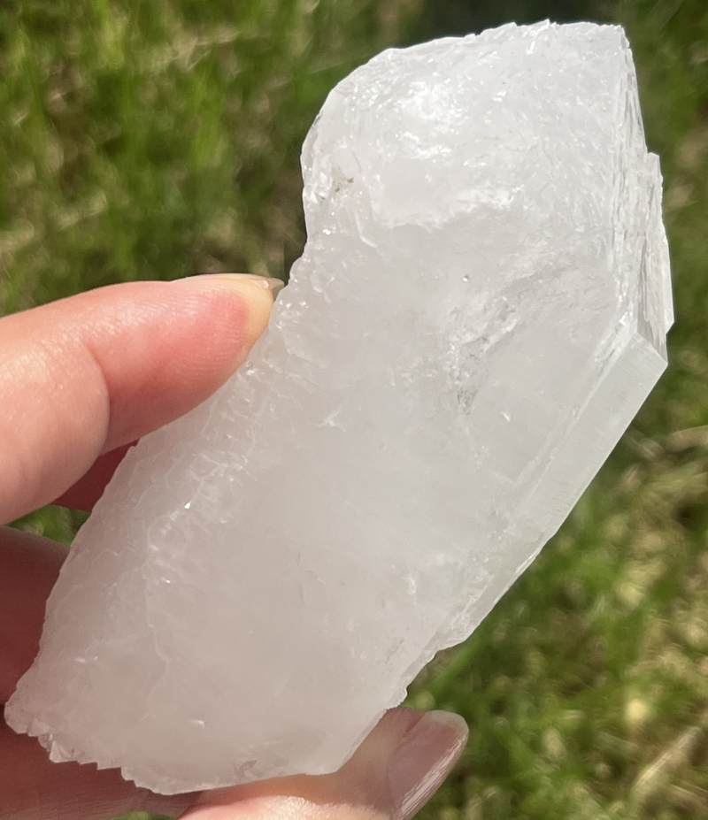 MGM　メロディグリーンマインクオーツ大（原石ポイント）（メロディコレクション/Mined by Melody）