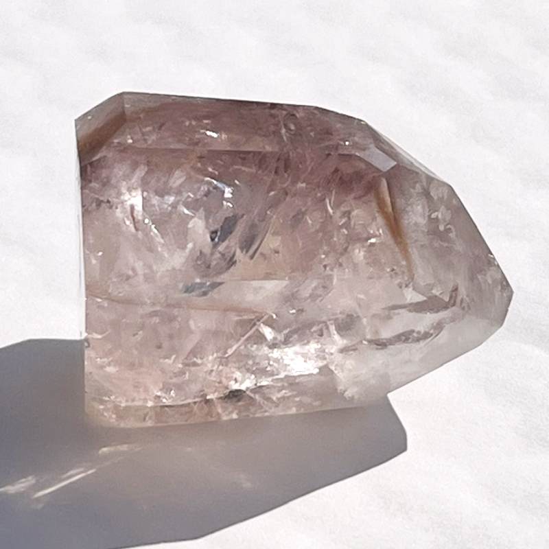 ホワイトアメシスト・オベリスク（レインボウ・蛍光）11