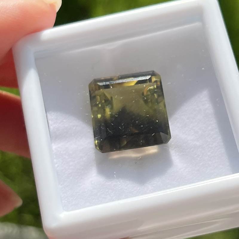 オウロベルデクオーツ・ルース（メロディ・ガレージセール）