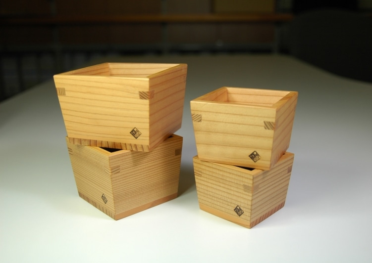 ʰ  亮꡼<br>omoeraku Sake Japan