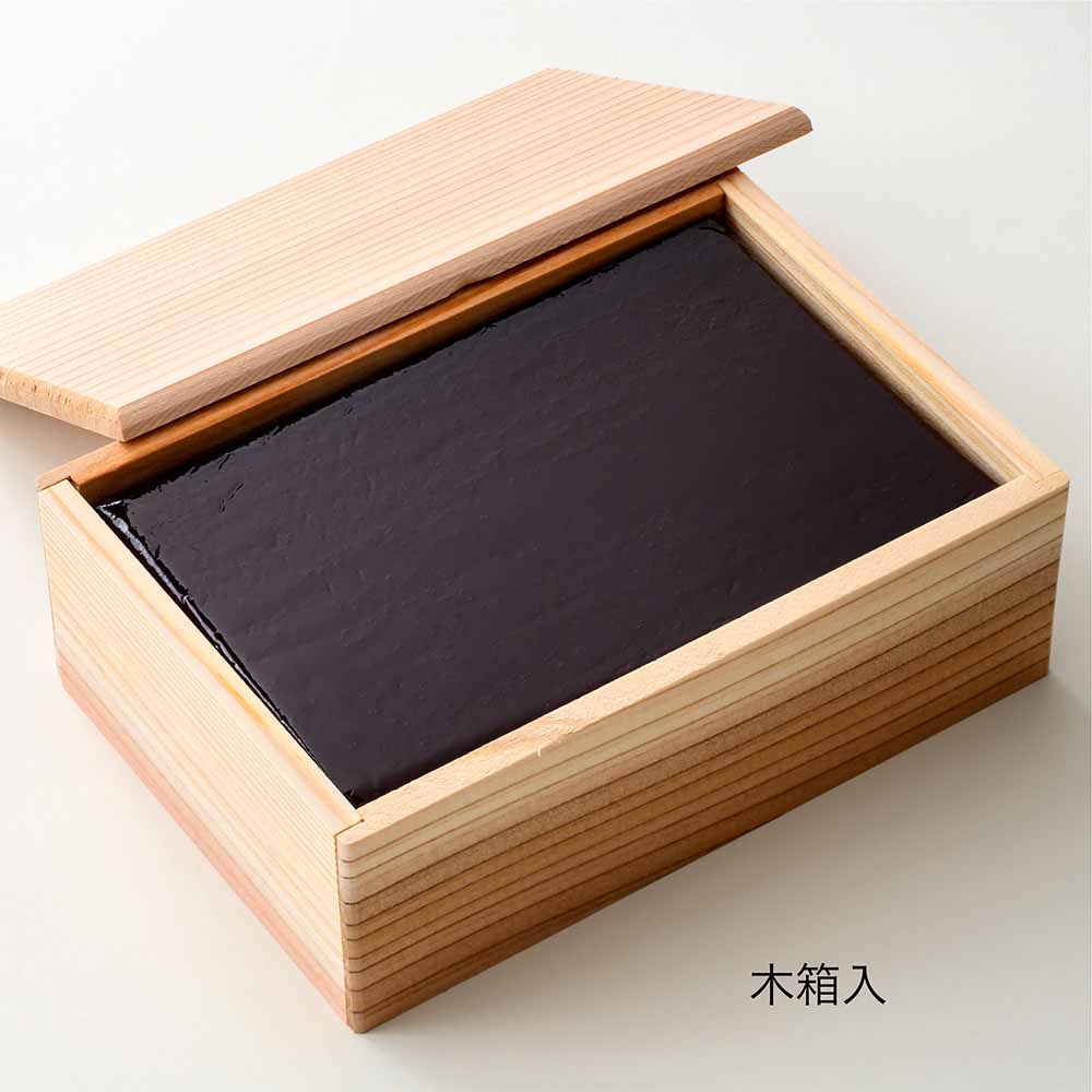 本練羊羹　亀羹