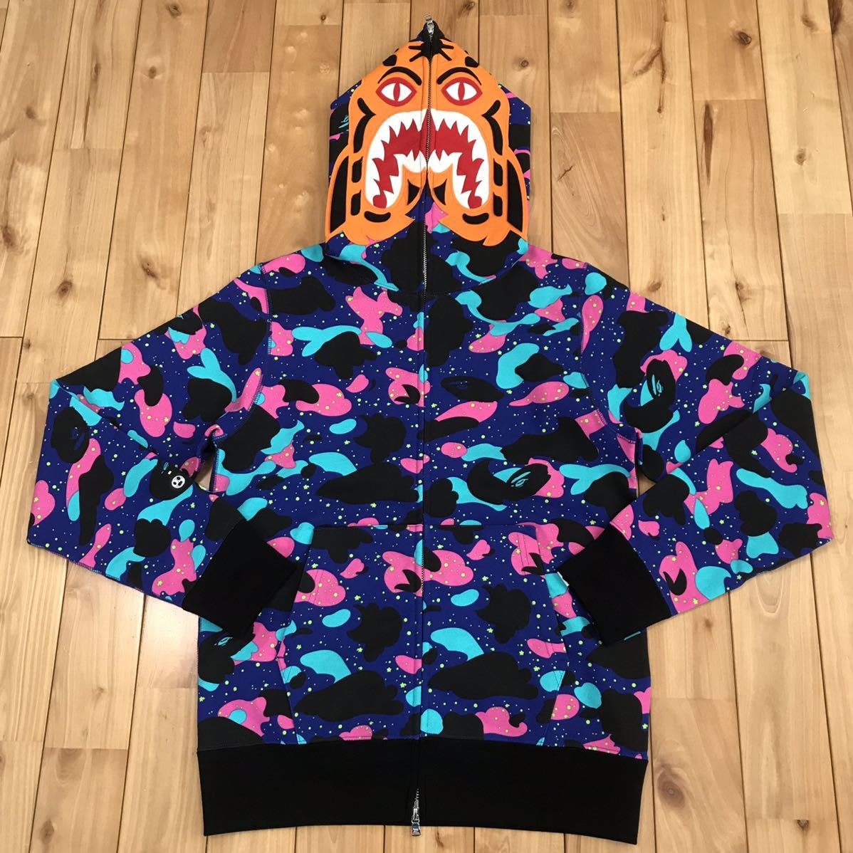 ☆新品☆ KID CUDI × BAPE タイガー パーカー Mサイズ tiger full zip