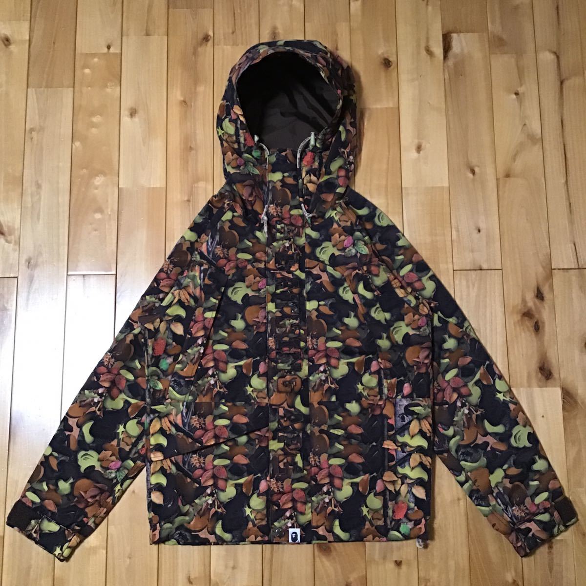 BAPE 青山限定 Village Camo スノボジャケット ☆青山限定☆ village camo スノボジャケット Sサイズ a bathing ape