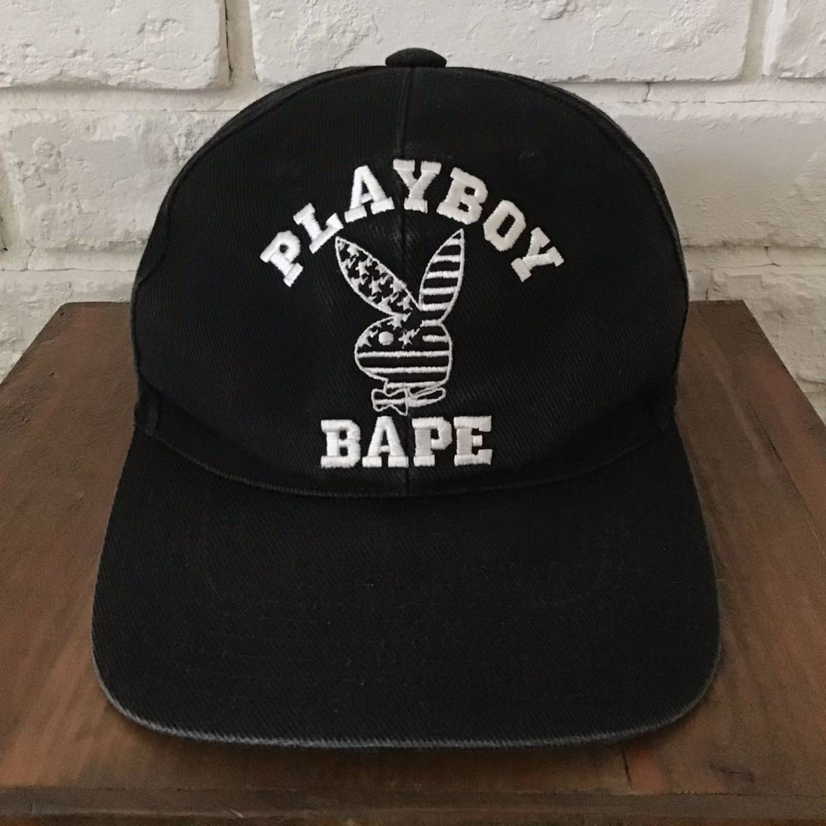 PLAYBOY BAPE キャップ a bathing ape プレイボーイ ☆激レア☆ PLAYBOY × BAPE キャップ a bathing ape プレイボーイ