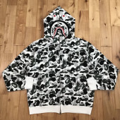 A bathing ape マイアミ限定 シャークパーカー タグパケ付き A BATHING APE®】ダブルフーディーの新作シャークパーカーが7月6
