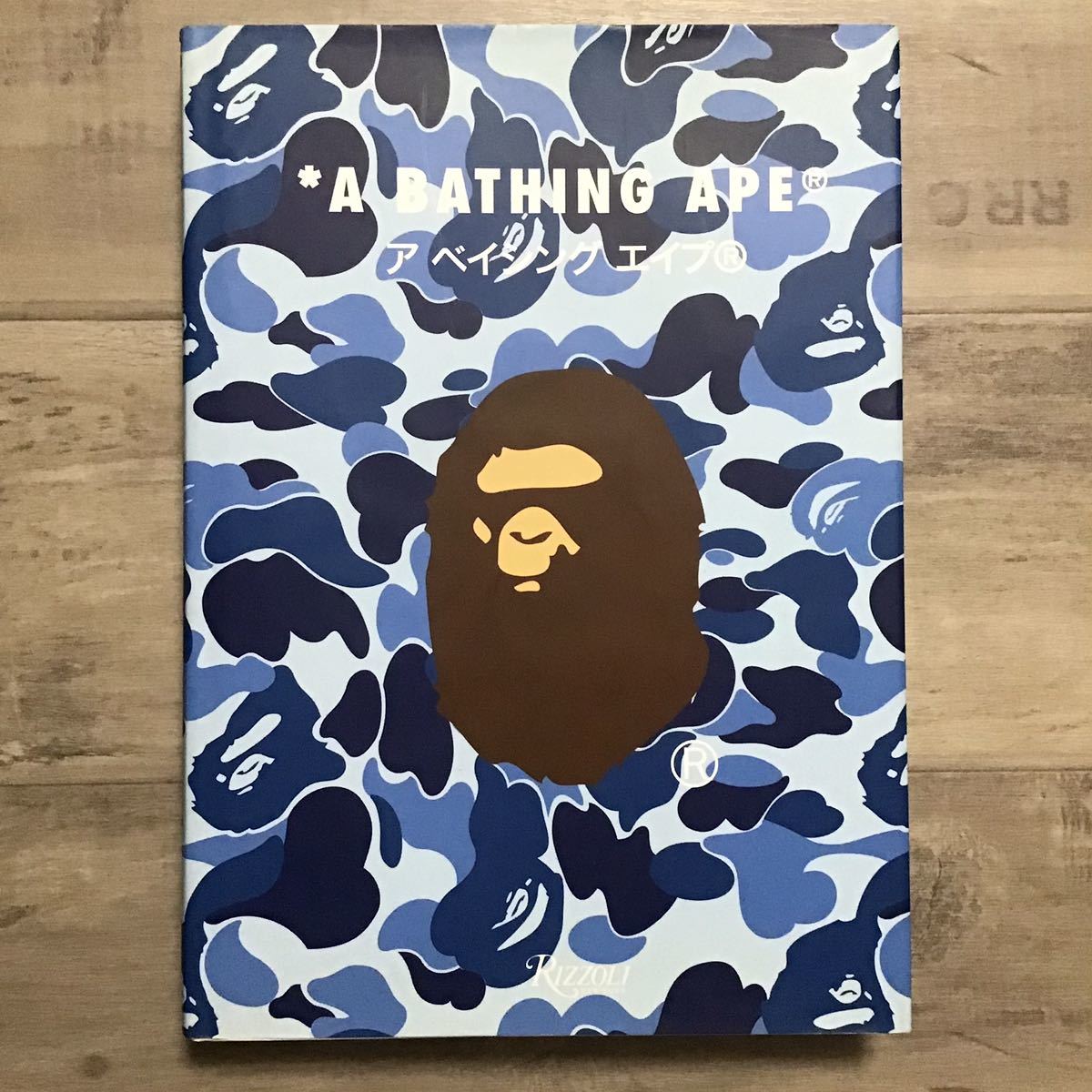 洋書 A BATHING APE RIZZOLI BOOK A Bathing Ape - Rizzoli New York