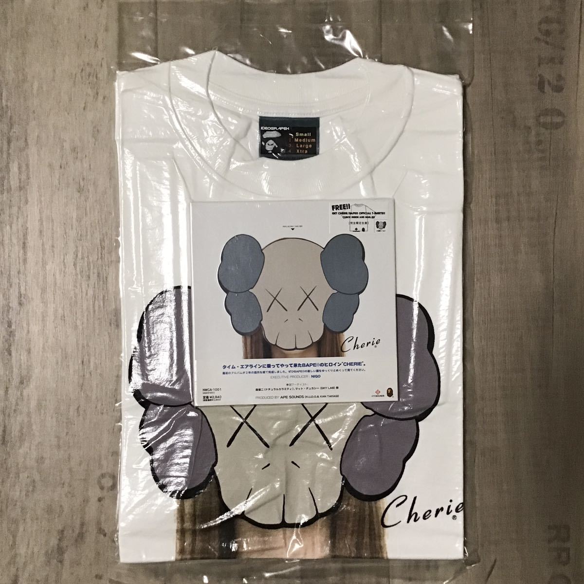A BATHING APE CHERIE Tシャツ