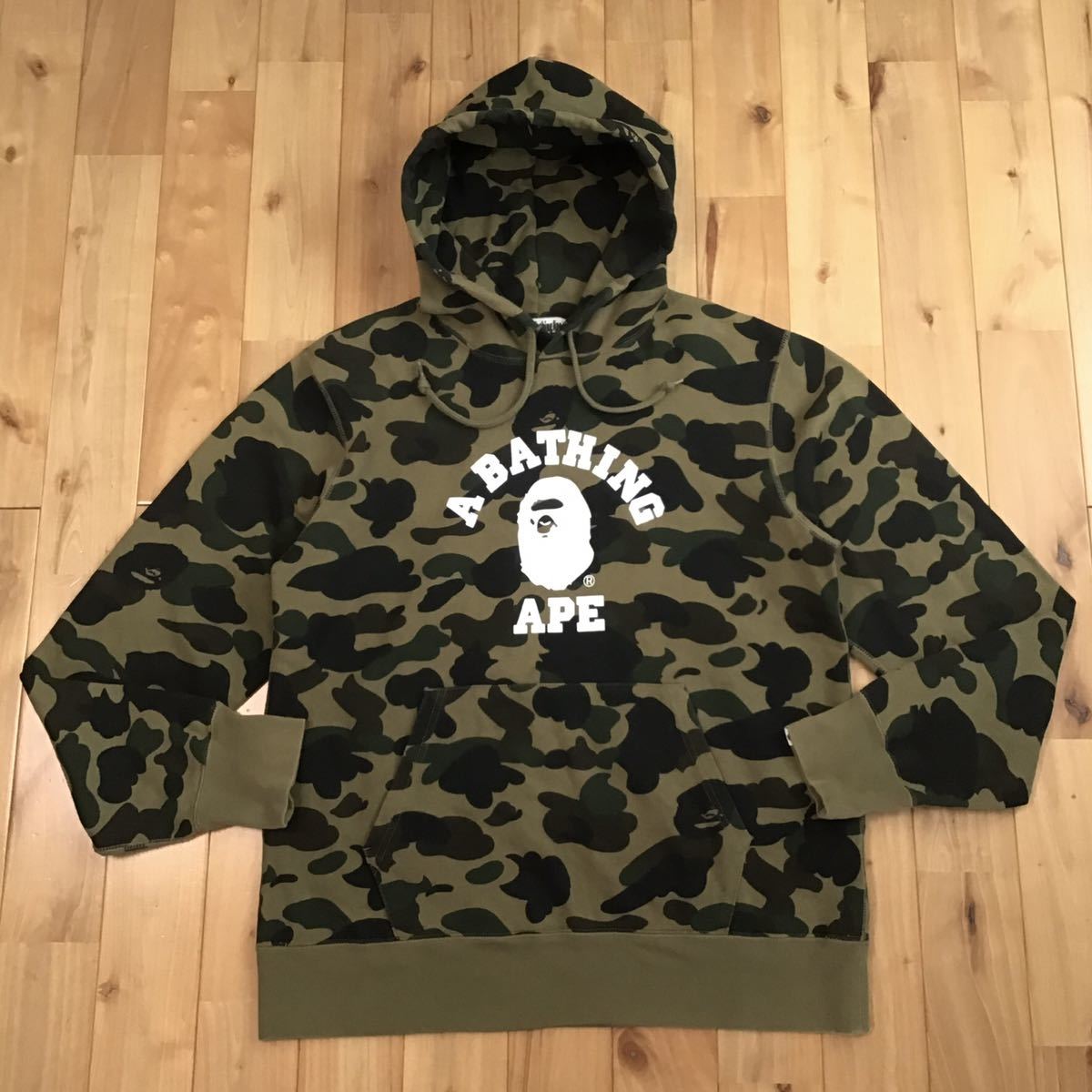 ☆XL☆ カレッジロゴ 1st camo green プルオーバー パーカー a bathing  