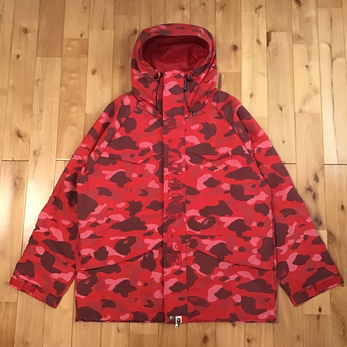 BAPEスノーボードJKTシャーク エイブシュプリーム BAPEスノーボードJKTシャーク エイブシュプリーム