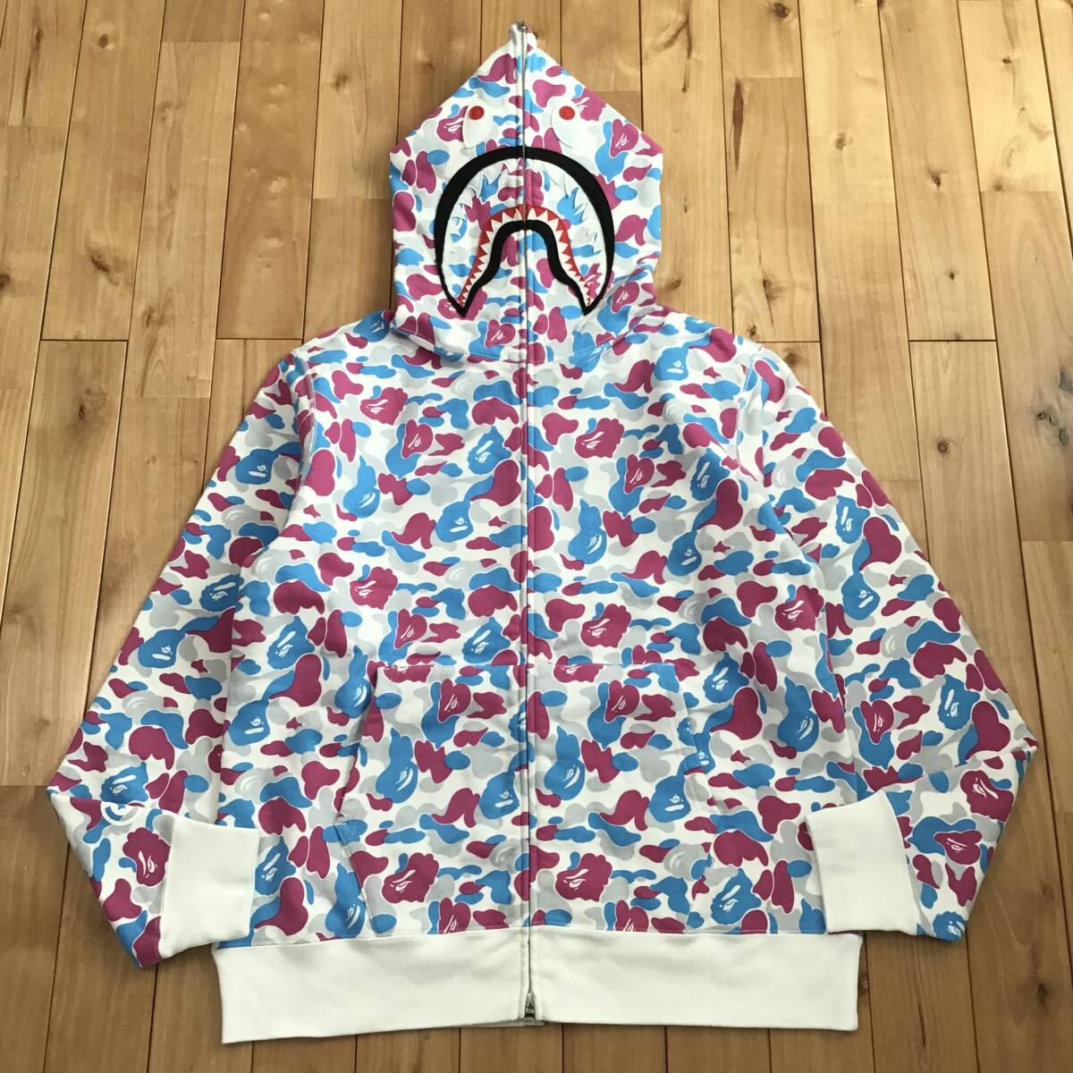 BAPE シャークパーカー GIANT SHARK FULL ZIP HOODIE | bape.com