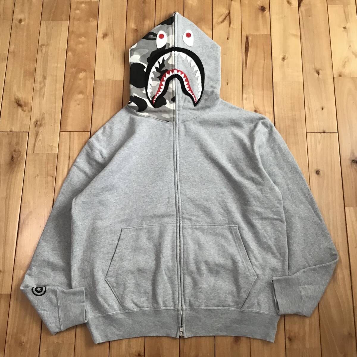 BAPE★NFS限定★シャークパーカー ☆NFS限定☆ シャーク パーカー Lサイズ shark full zip hoodie a