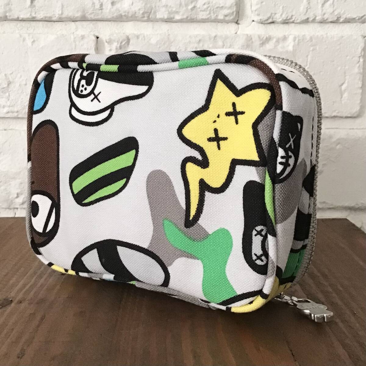 ☆激レア☆ KAWS MILO animal kingdom ポーチ a bathing ape BAPE