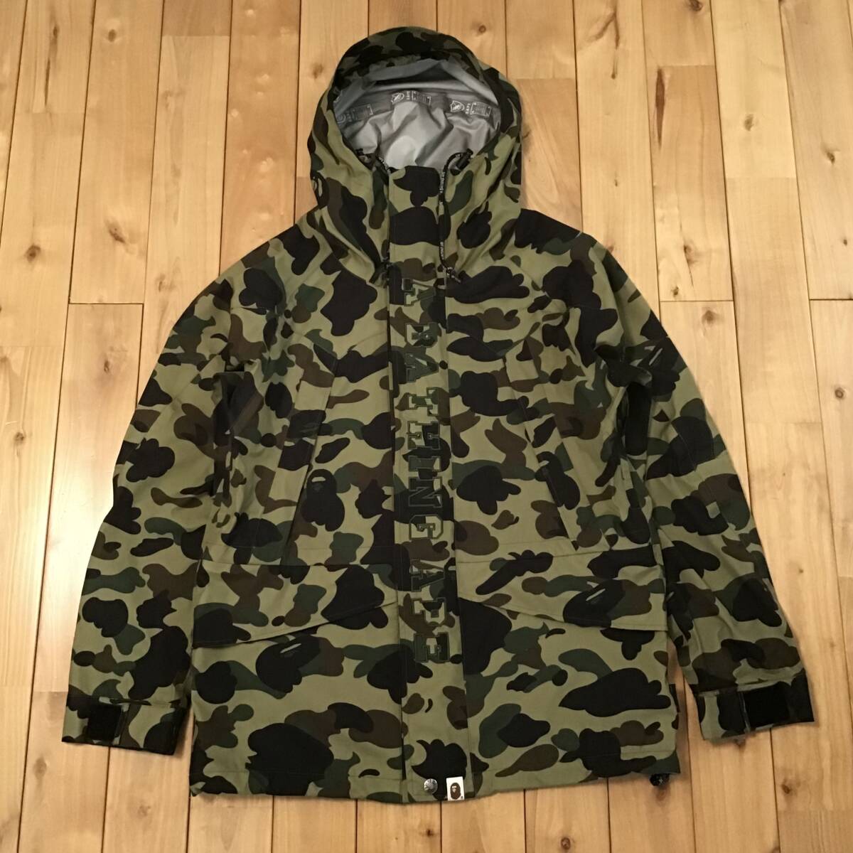 GORE TEX スノボジャケット Mサイズ a bathing ape BAPE