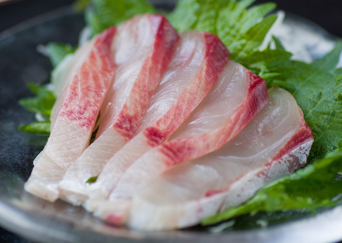 新上五島町産養殖ヒラス（ヒラマサ）［片身フィーレ］ | 魚介類