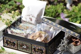 �ڸ���2000�̡�10��ǯ��ǰ�ܥå��� ������!!����Φ���å��������