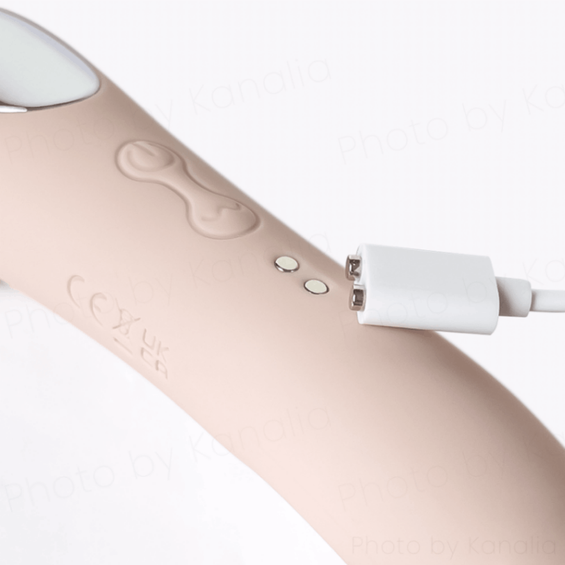 パステル 吸引 & バイブレーション マッサージャー 全２色