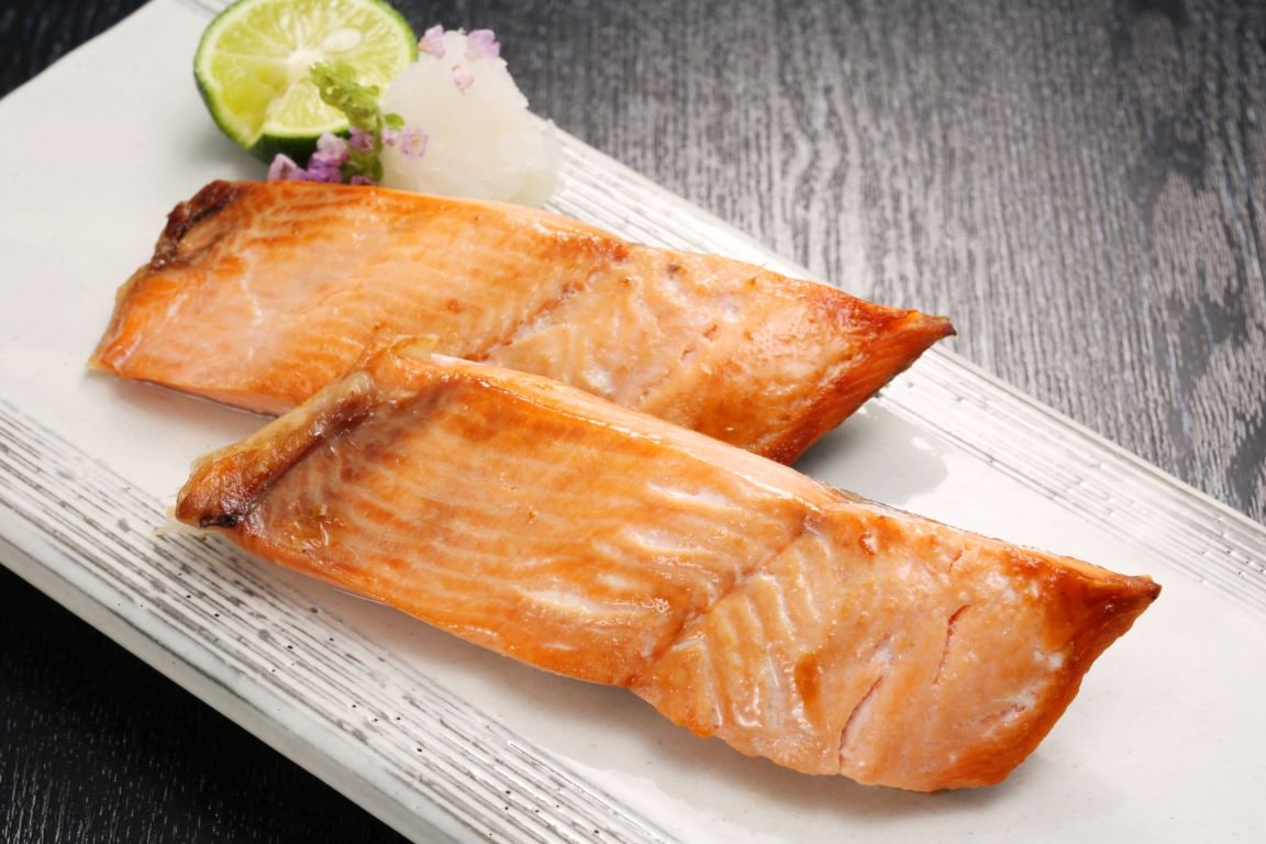 北海道産天然吟桜鱒5特大フィーレ(450g) | 干魚・熟成魚,桜ます