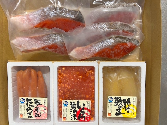 豊漁セットC　（紅鮭切身70g×5枚、いくら醤油漬100g、 近海たらこ120g、味付数の子150g）
