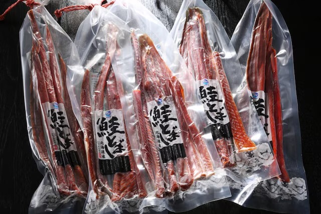 北海道産　無着色　鮭とば(とば雄)　80g