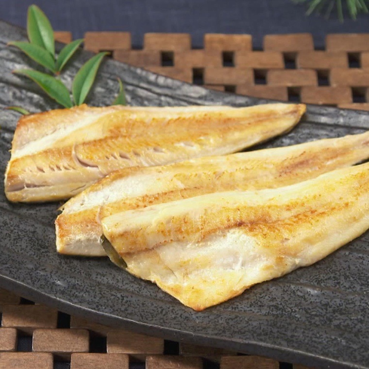 北海道産ほっけ生フィーレ特大(250g)