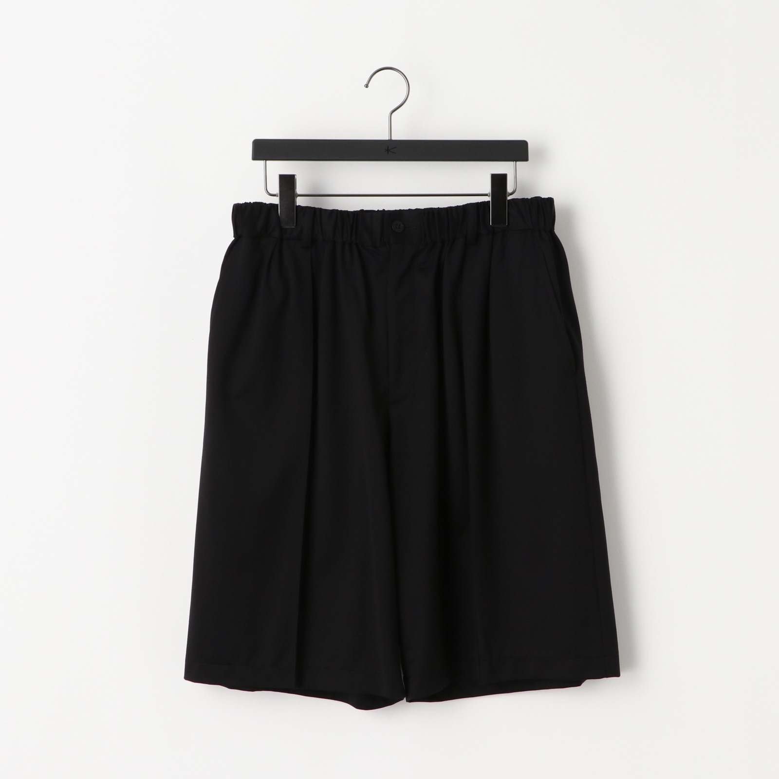 28G Silk Ramie Tuck Easy Shorts