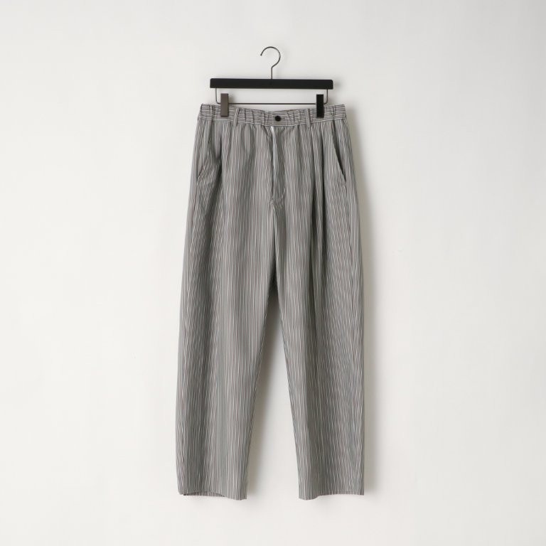 ��soldout��46G Stripe Tuck Easy Pants
