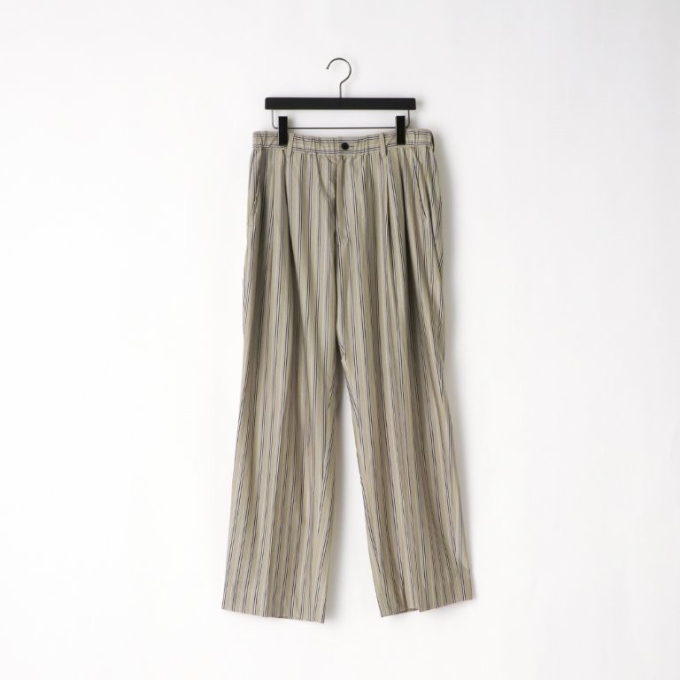 46G Stripe Tuck Easy Pants