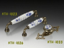 �Ĥޤߥϥ�ɥ벦�� LAMP �����ĥ� KTH-I033