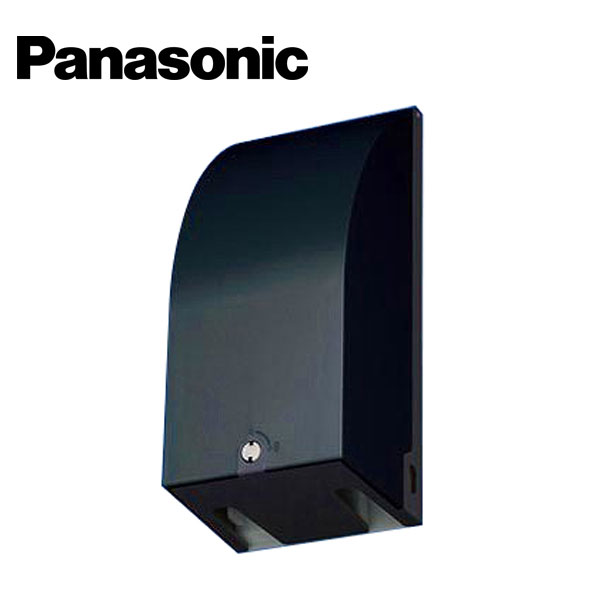 Panasonic/パナソニック WK4702B スマート カバー付接地防水コンセント 簡易鍵 露出/埋込両用 ブラック【取寄商品】
