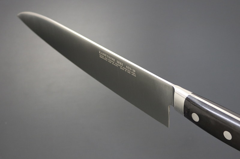 兼常作 モリブデン鋼AUS-10 口金付黒合板柄 牛刀240mm 本刃付（KC-173