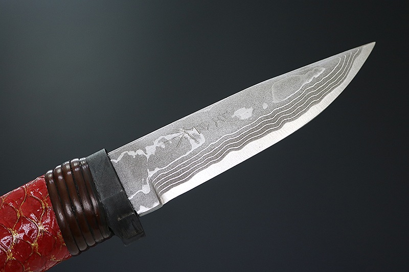 佐治武士 和式ナイフ こいのぼり 鯉鱗 赤 白紙多層鋼ボカシ鯉革 佐治武士 和式ナイフ こいのぼり 鯉鱗 赤 白紙多層鋼ボカシ鯉革