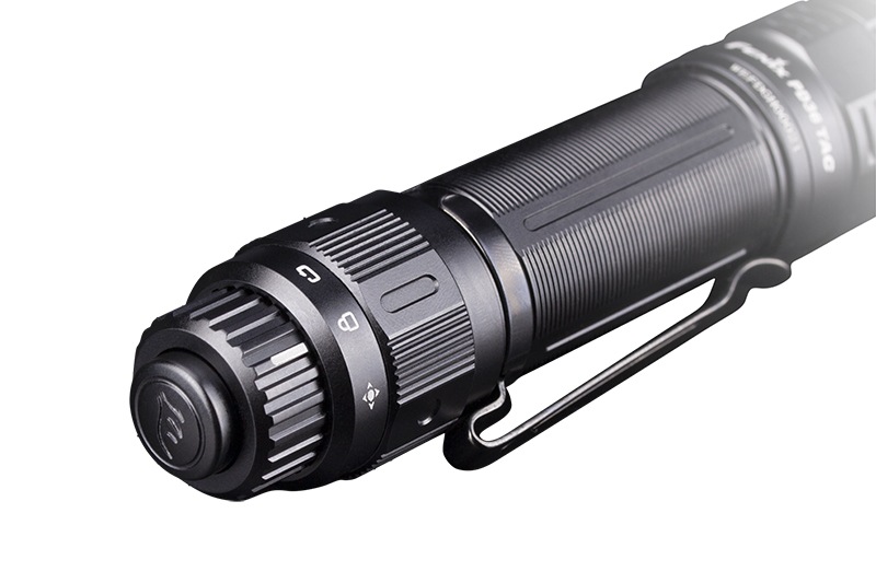 フェニックスライト/Fenix PD36 TAC SST70 LED タクティカルフラッシュ