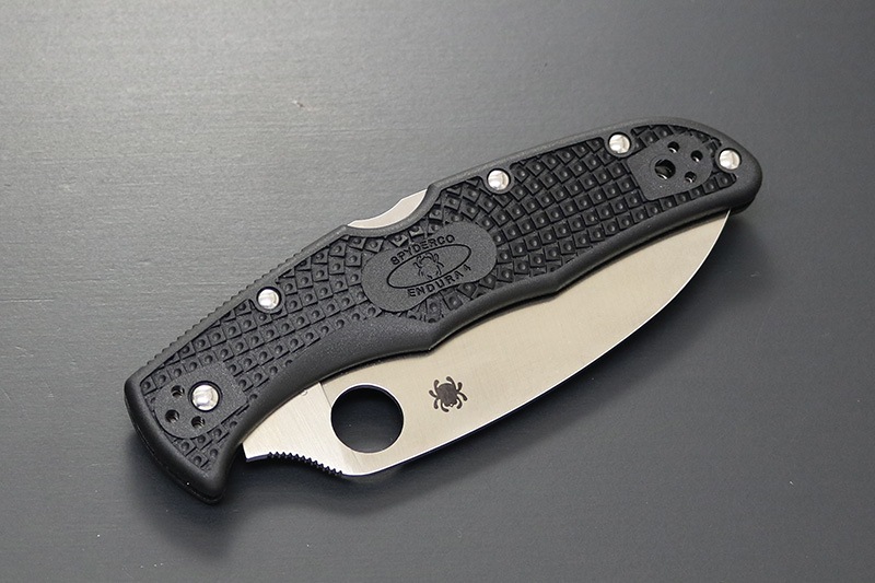 Spyderco エンデューラ　ウォーンクリフ　直刃 (C10FPWCBK)