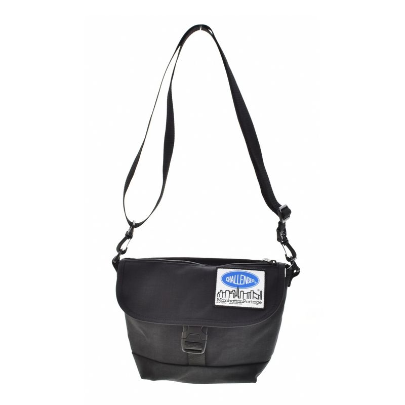 Manhattan Portage �� challenger / �ޥ�ϥå���ݡ��ơ��� �� �����󥸥㡼 Nylon Messenger Bag Flap Zipper Pocket CHALLENGER ���������Хå� 
