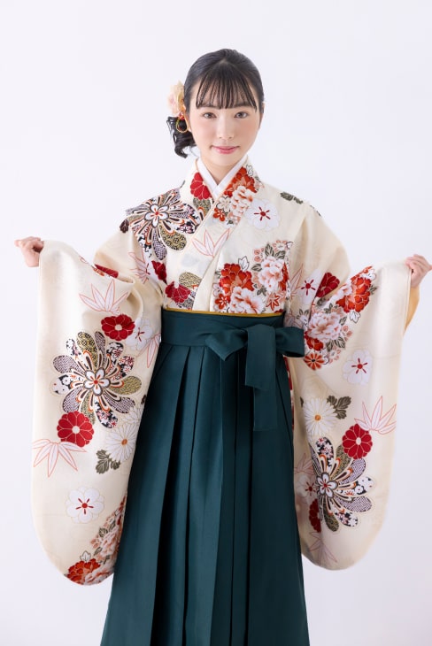 【レンタル】 小学生女子袴 ねじり菊/ベージュ   / KANKO