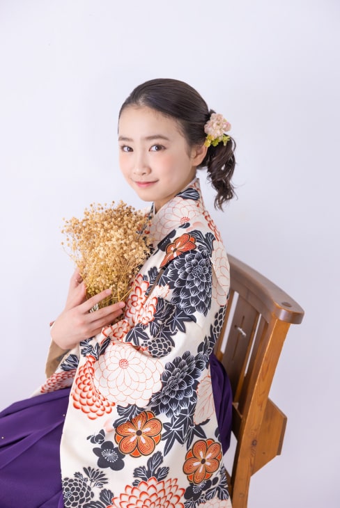 【レンタル】 小学生女子袴 桜に万葉菊/ベージュ  / KANKO
