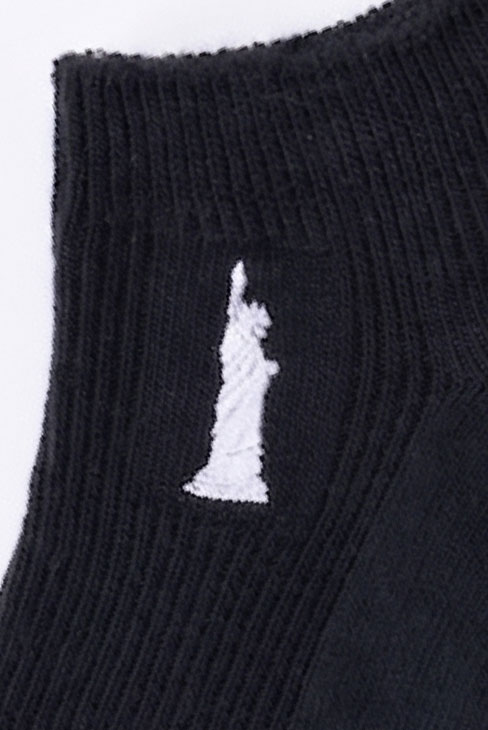片面刺繍リブスニーカー丈ソックス / EASTBOY（イーストボーイ）