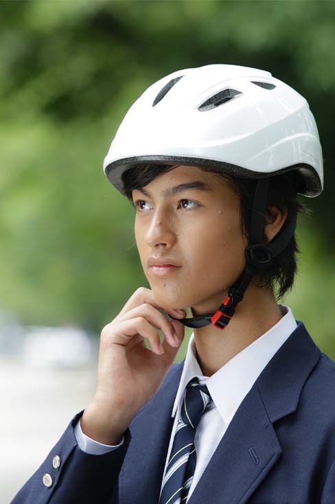 【SG規格】自転車用ヘルメット / OGK KABUTO（オージーケーカブト）