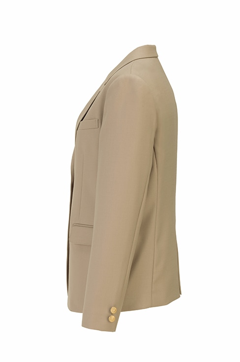 受注生産の制服用ブレザーのベージュです。大きいサイズが選べます。